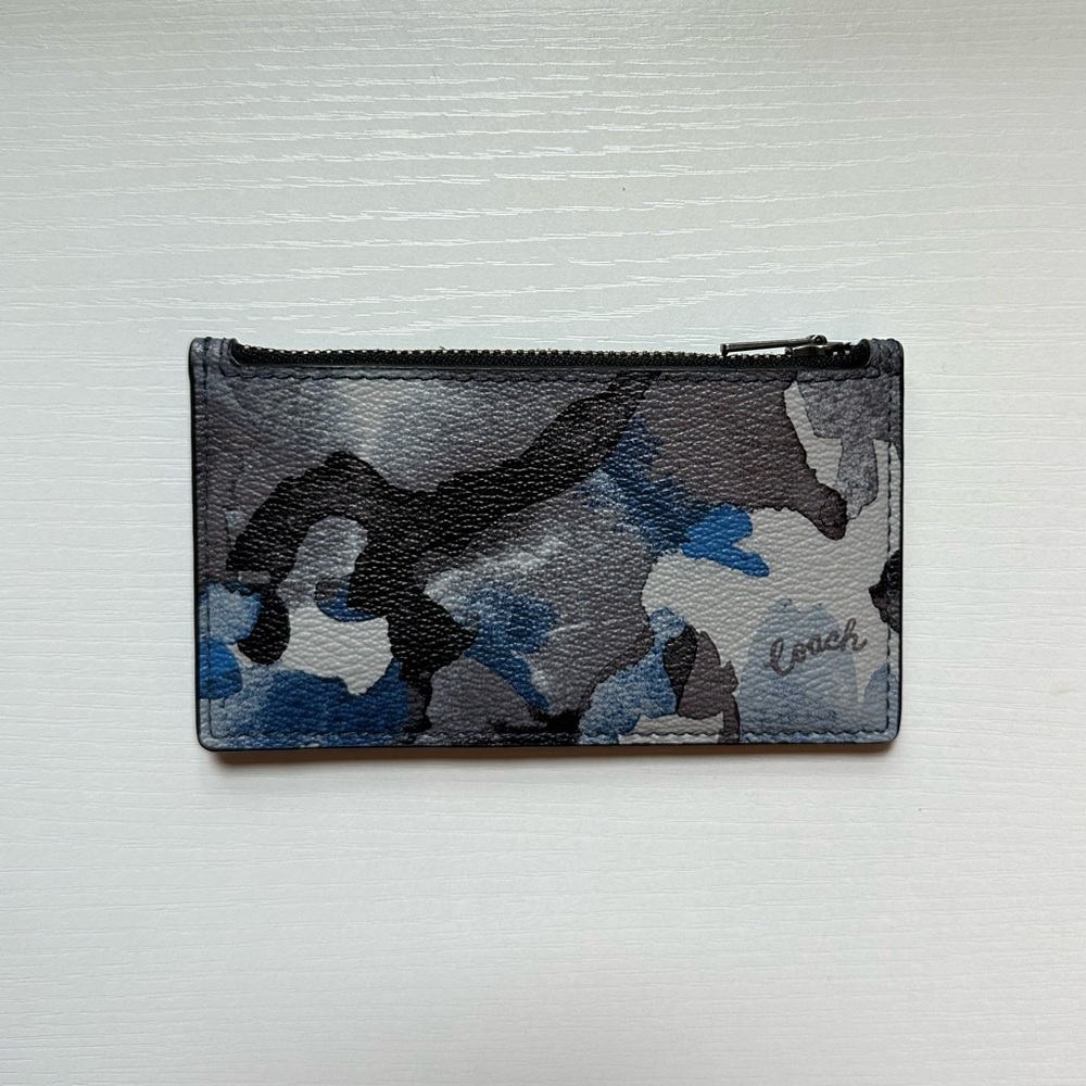 ✨ COACH Card Case Wallet ✨Blue/Gray Camo Print🩶💙
